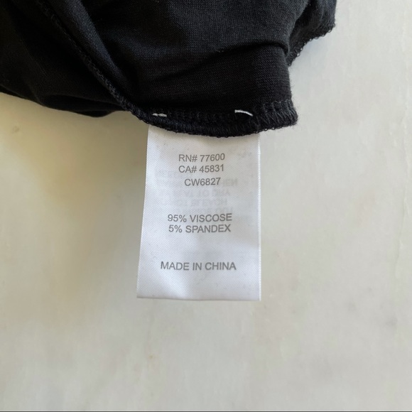 *SOLD* Chaser Cold Shoulder Cami Romper Black Sz L - Picture 8 of 11